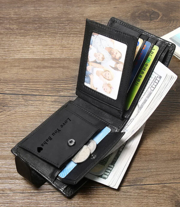 Designed for the modern man, this custom leather wallet is both stylish and functional. Crafted from premium full-grain leather, it features multiple compartments for cash and cards. A great birthday, anniversary, or groomsmen gift that lasts a lifetime! 💼✨ #LeatherGoods #PersonalizedMenGift #WalletForDad #LuxuryGifting