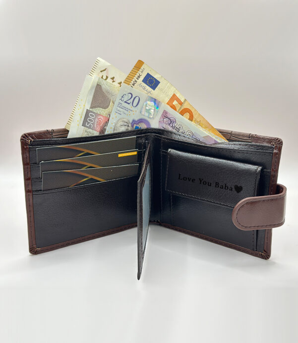 This Personalized Men's Crocodile-Style Wallet blends vegan leather craftsmanship with modern functionality. Trifold design, zip closure, and card organization make it a top-tier gift! #EcoChic #MensLuxury #CrocodileInspired #StylishMensWallet #GiftForHim2025 #PersonalizedGift #MinimalistCarry #VeganFashion
