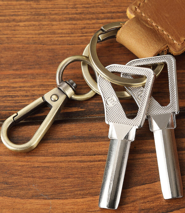 Handmade from quality cowhide, our Crazy Horse Leather Keychain features custom engraving and comes in 5 versatile colors. A perfect personalized gift for birthdays, weddings, or holidays! #UnisexAccessories #LeatherKeyring #CustomEngraving #PersonalizedKeychain #GiftGuide2025 #EverydayStyle #CrazyHorseLeather #StylishCarry