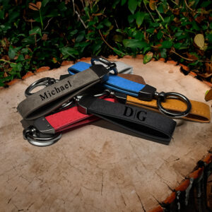 Crafted with care, this custom leather keychain is the perfect personalized gift for car lovers. Handmade and engraved with a name or date of birth, it’s stylish and practical for anyone. Great for him, her, or yourself! #CustomKeychain #LeatherKeychain #PersonalizedGift #CarLovers #GiftForHim #GiftForHer #HandmadeWithLove #EtsyFinds #MensStyle #WomenAccessories #KeychainDesign #TrendingNow
