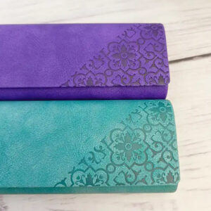 Celebrate in style with this Personalized Vegan Leather Eyewear Case. The foldable design is sleek and modern, perfect for birthdays, thank-you gifts, and everyday use. #GiftGuide #VeganGiftIdeas #PersonalizedEyewear #SustainableAccessories #GlassesProtection #FoldableDesign #CustomForYou #EcoLuxury