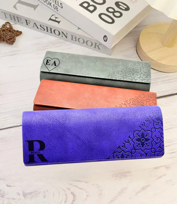 Foldable, durable, and fully customizable! This Vegan Leather Glasses Case makes a perfect, practical gift for any eyewear lover. Celebrate special days with something unique and stylish. #CustomGifts #EyewearCase #SustainableLiving #GiftIdeas2025 #VeganAccessories #FoldableEyewear #PersonalizedGifts #StylishGifting