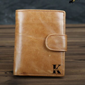 This Personalized Vertical Wallet brings retro vibes to everyday life. Made from genuine horse leather, with plenty of space for cards and coins—handmade to perfection! #AuthenticLeather #GiftForHimAndHer #EverydayCarryEssentials #RetroLook #HandcraftedGifts #MensStyle2025 #VerticalDesign #LeatherLove