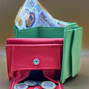 A little wallet with a lot of love. This Personalized Coin Purse is made of soft leather and perfect for carrying essentials. A unique and useful gift for birthdays, Christmas, or appreciation moments. #ThankYouGift #PersonalizedWallet #MiniCoinPouch #WomensEssentials #CustomLeather #GiftsThatMatter #TrendingGifts2025 #DamenGeschenkideen